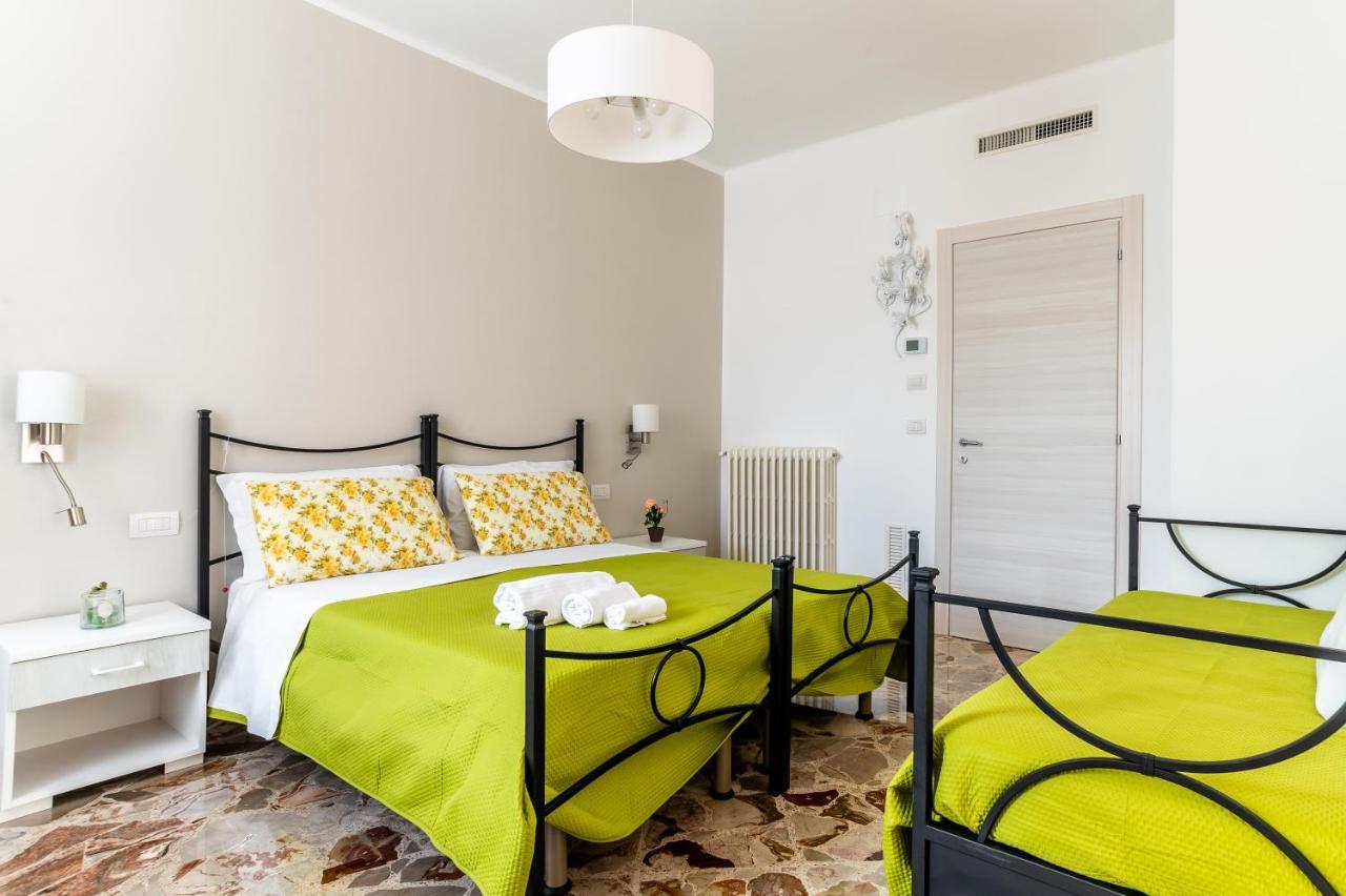 Le Calette Rooms - Puglia Mia Apartments Monopoli Εξωτερικό φωτογραφία