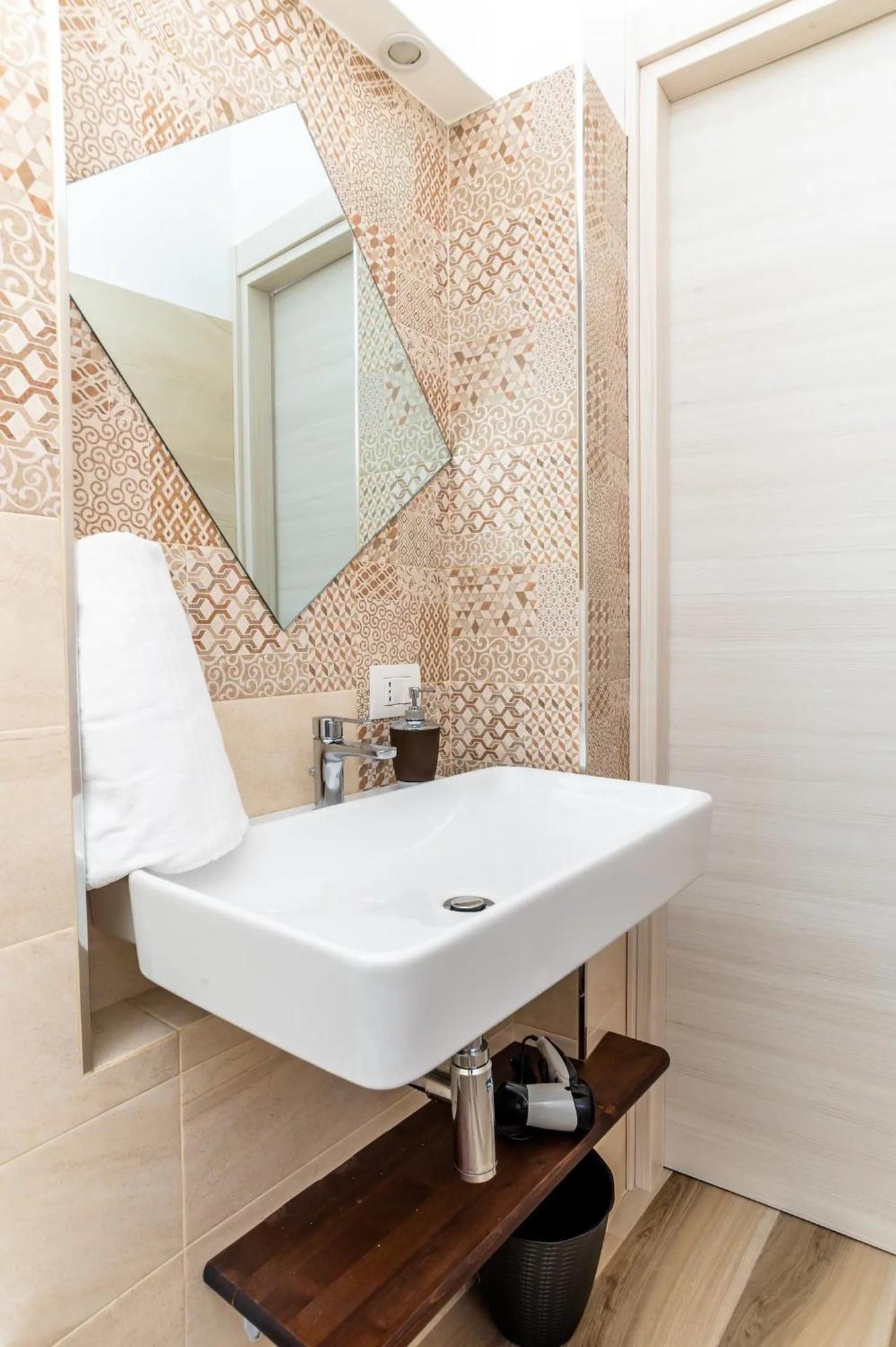 Le Calette Rooms - Puglia Mia Apartments Monopoli Εξωτερικό φωτογραφία